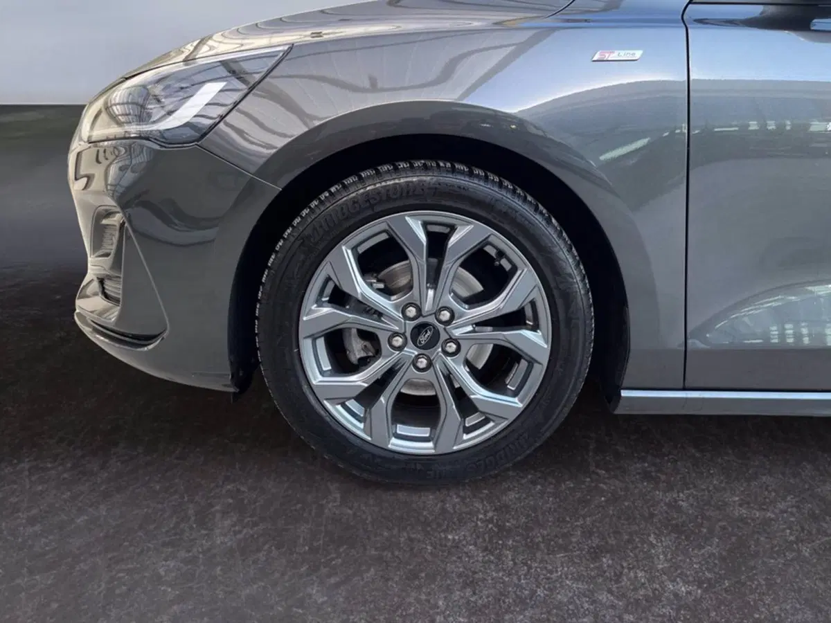 Ford Focus usata a Milano (9)