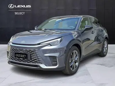 Lexus LBX 1.5 hybrid Elegant 2wd del 2024 usata a Torino