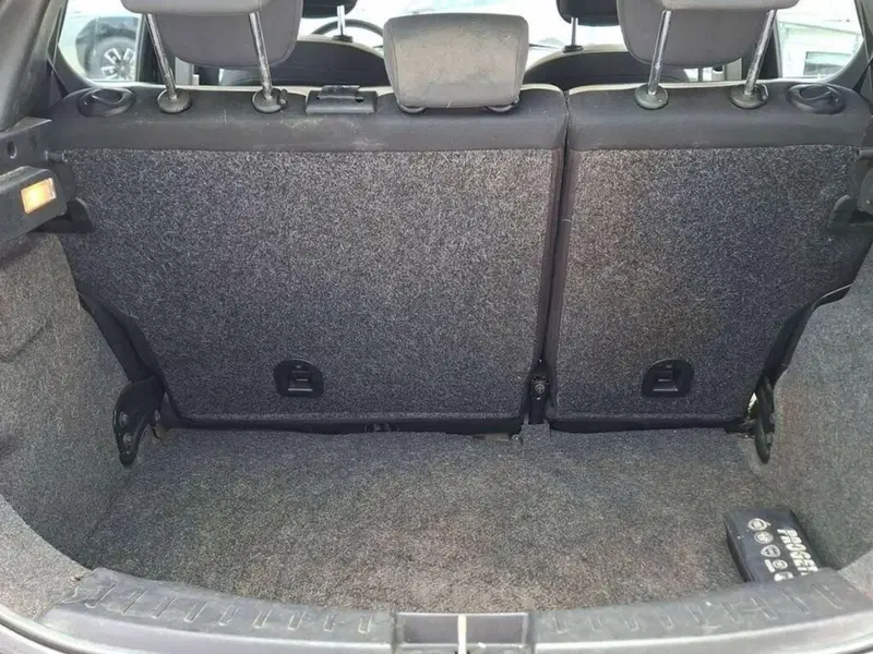 Lancia Ypsilon usata a Torino (14)