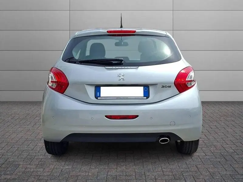 Peugeot 208 usata a Torino (4)
