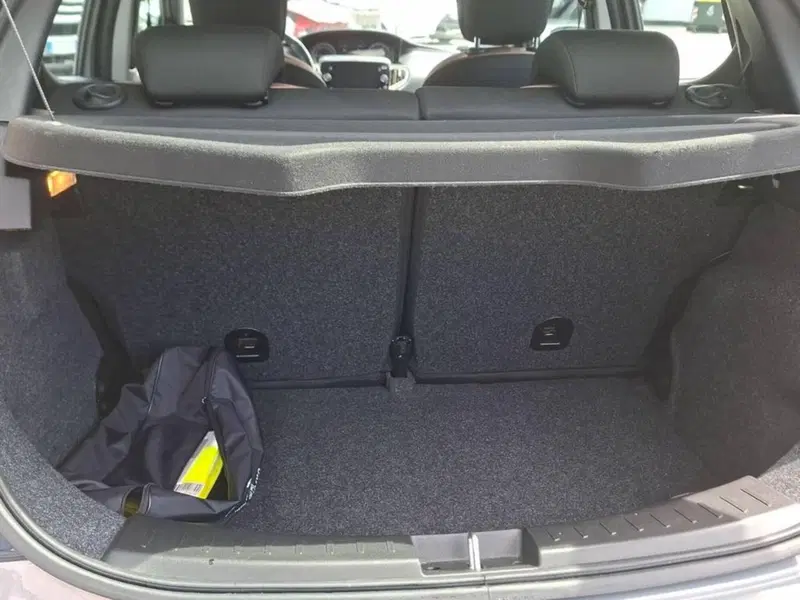 Lancia Ypsilon usata a Torino (14)