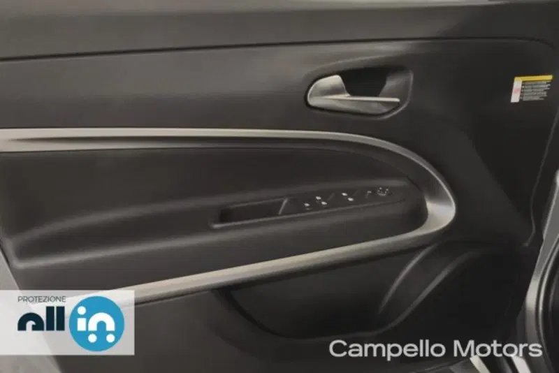 Jeep Avenger usata a Venezia (12)