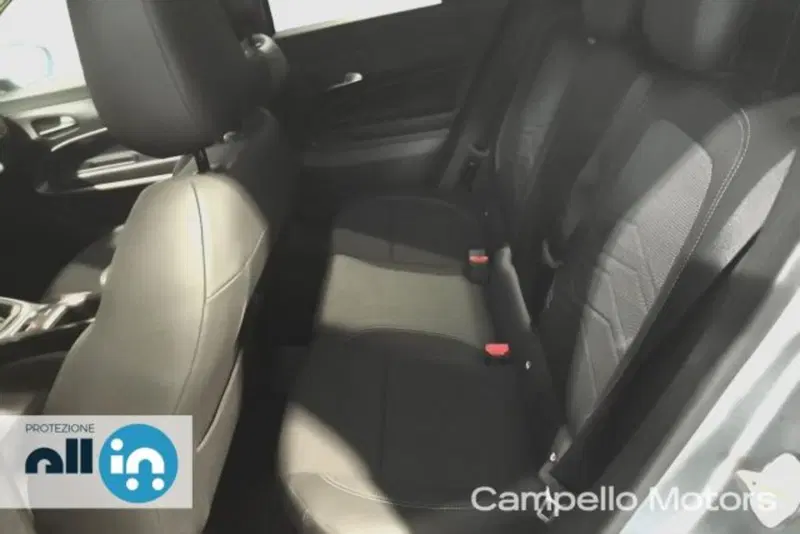Jeep Avenger usata a Venezia (8)