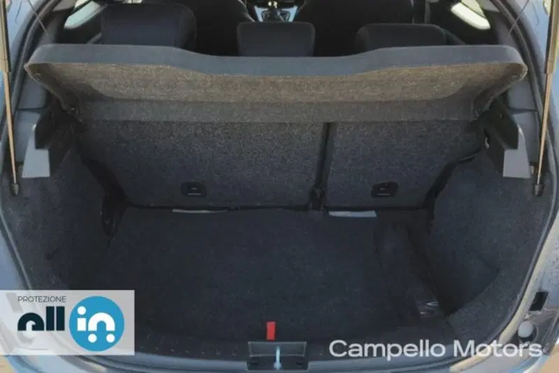 Lancia Ypsilon usata a Venezia (14)