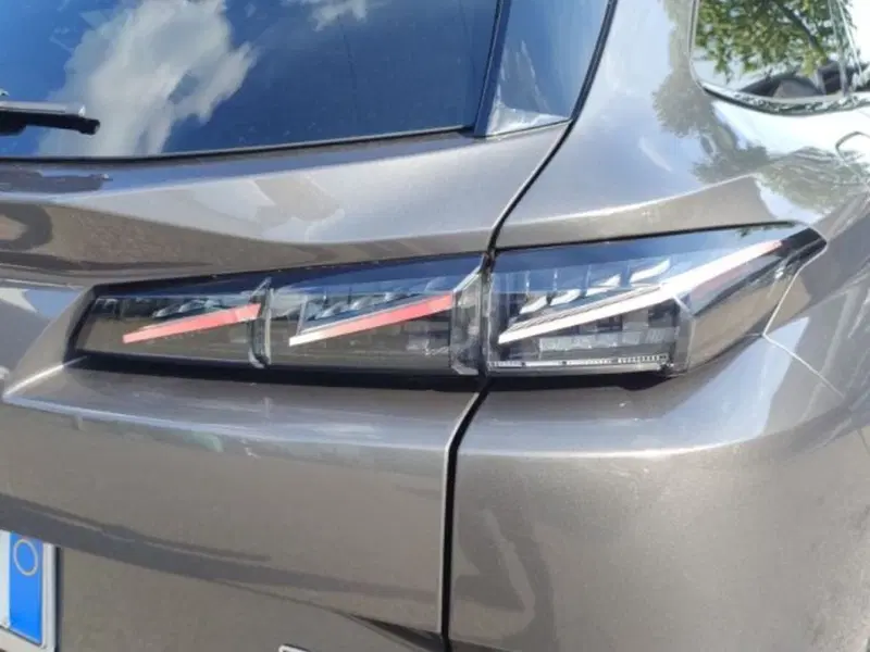 Peugeot 308 SW usata a Verona (6)
