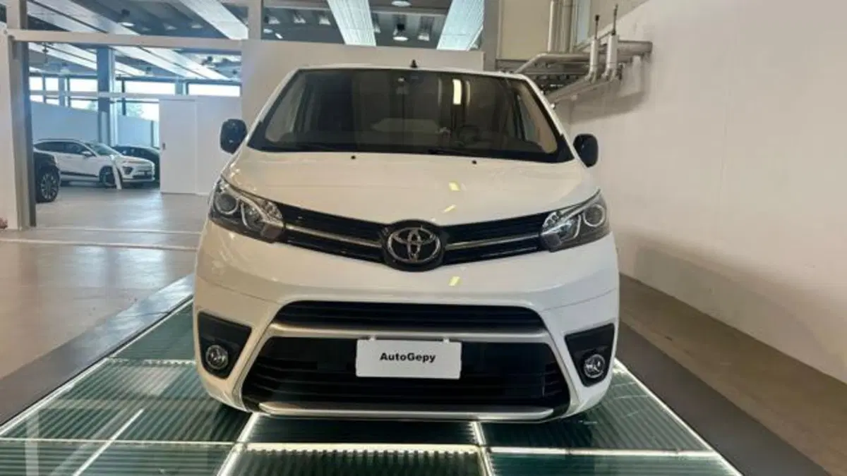 Toyota Proace Verso usata a Reggio Emilia (2)