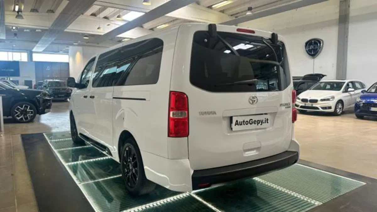 Toyota Proace Verso usata a Reggio Emilia (4)