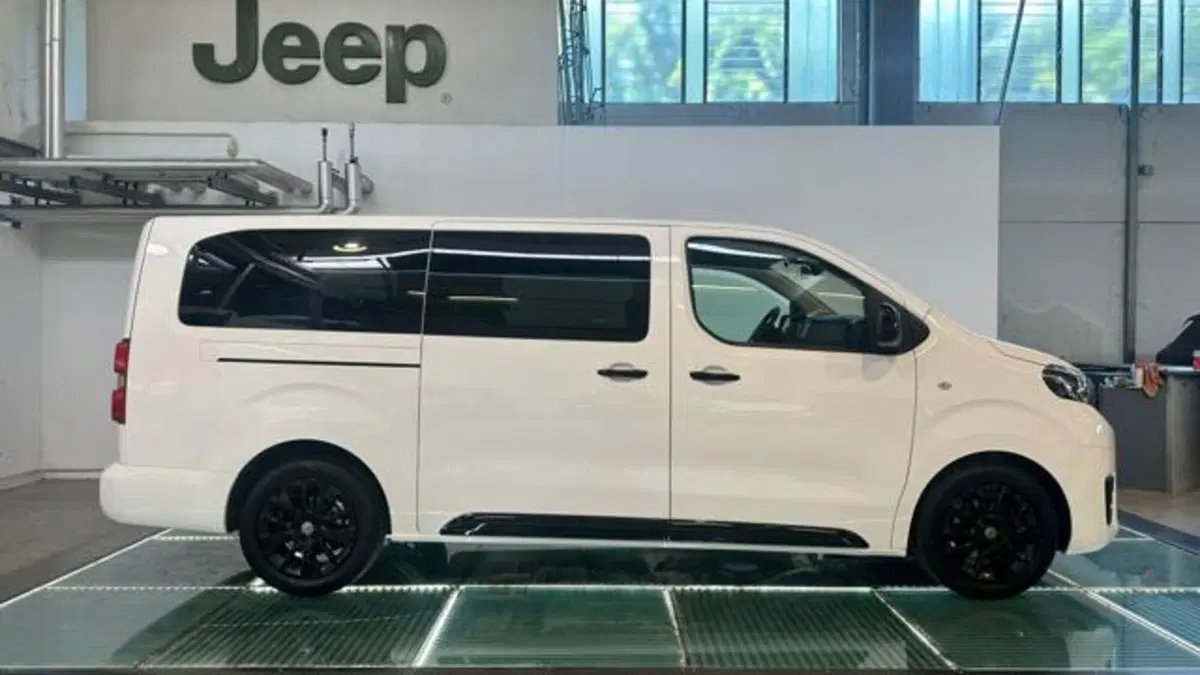 Toyota Proace Verso usata a Reggio Emilia (7)