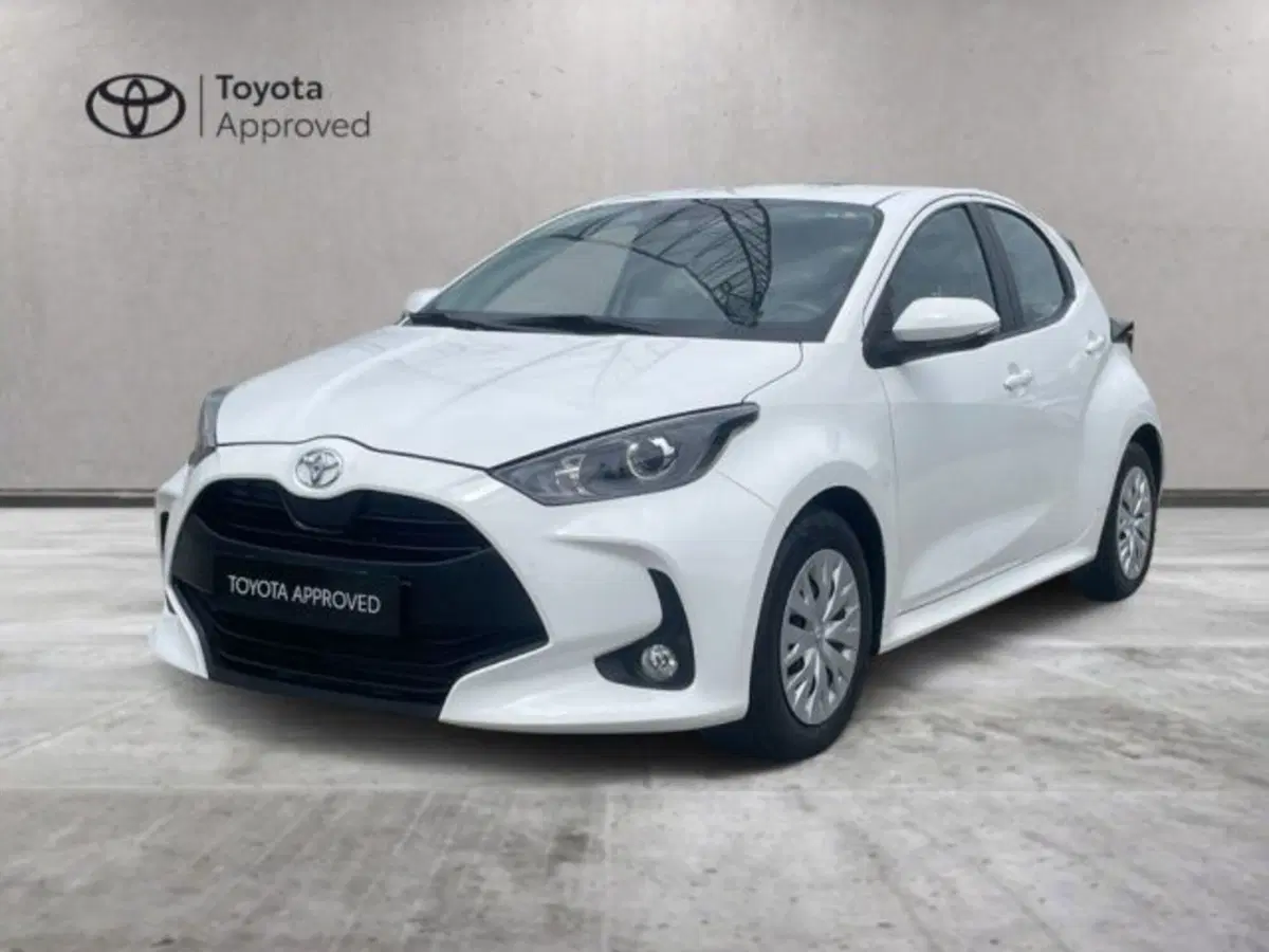 Toyota Yaris usata a Vercelli