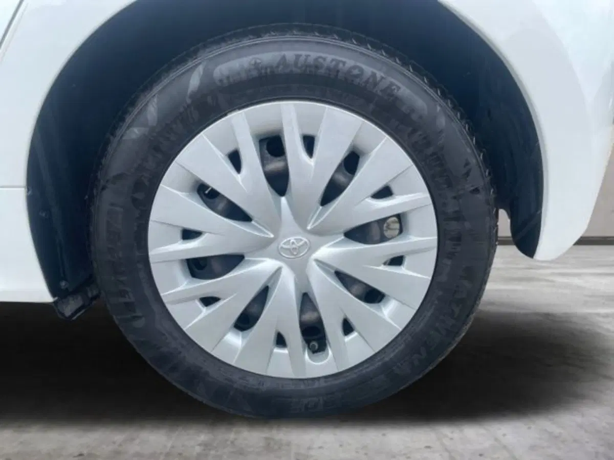 Toyota Yaris usata a Vercelli (14)