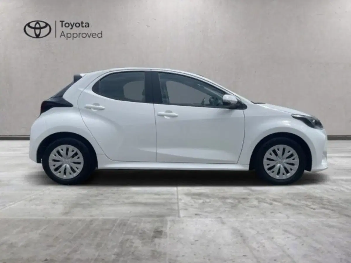 Toyota Yaris usata a Vercelli (4)