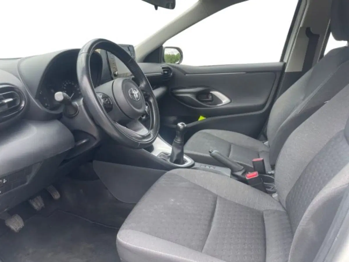 Toyota Yaris usata a Vercelli (7)