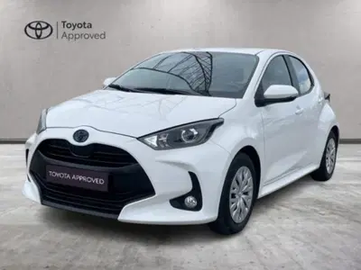Toyota Yaris Cross 1.5 Hybrid 5p. E-CVT Active del 2022 usata a Albano Vercellese