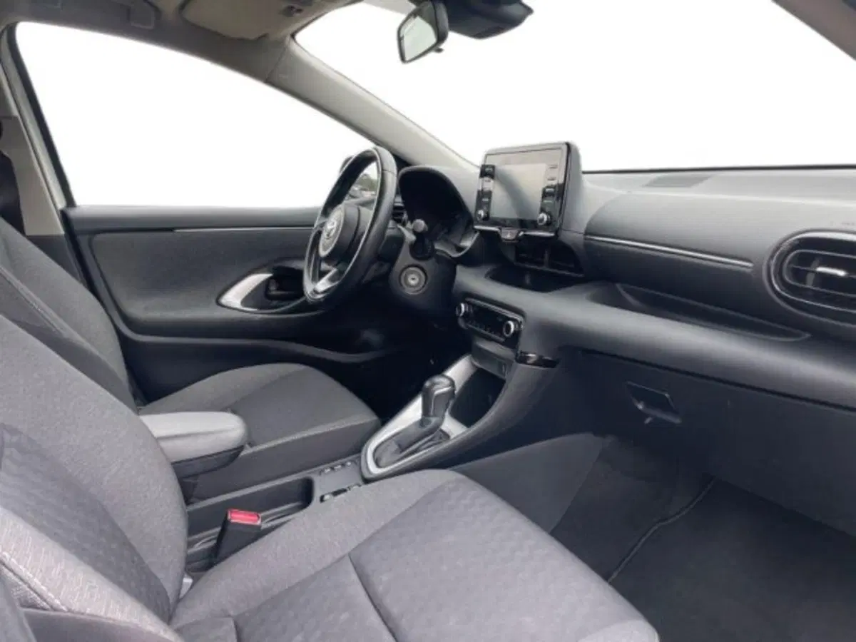 Toyota Yaris Cross usata a Vercelli (15)