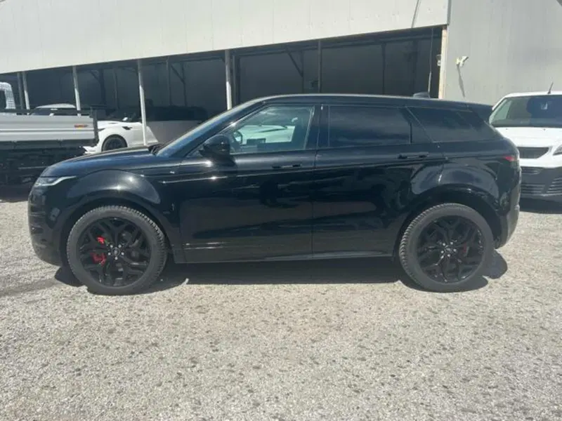 Land Rover Range Rover Evoque usata a Lucca (8)