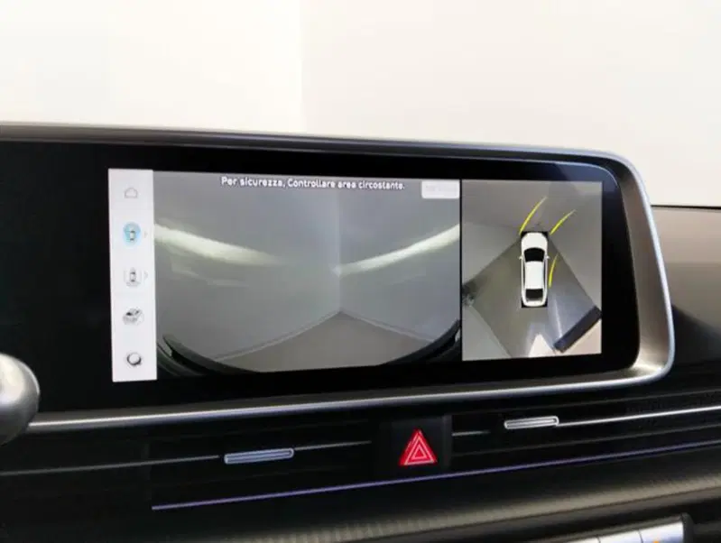 Hyundai Ioniq 5 usata a Como (12)