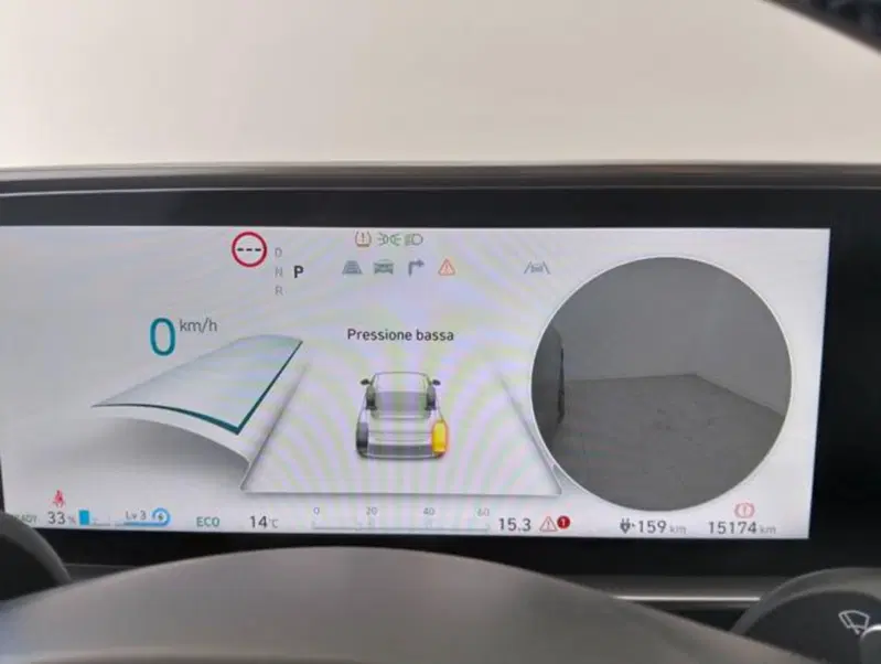 Hyundai Ioniq 5 usata a Como (14)