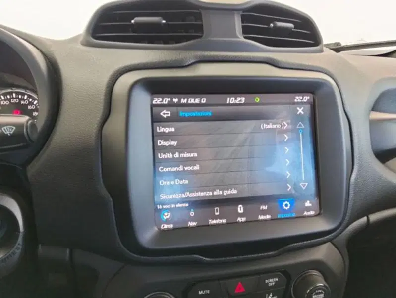 Jeep Renegade usata a Como (13)