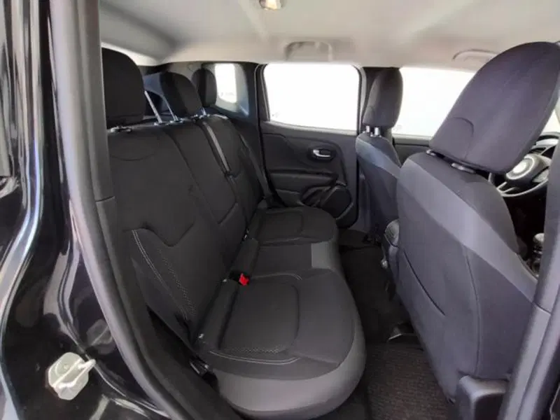 Jeep Renegade usata a Como (17)