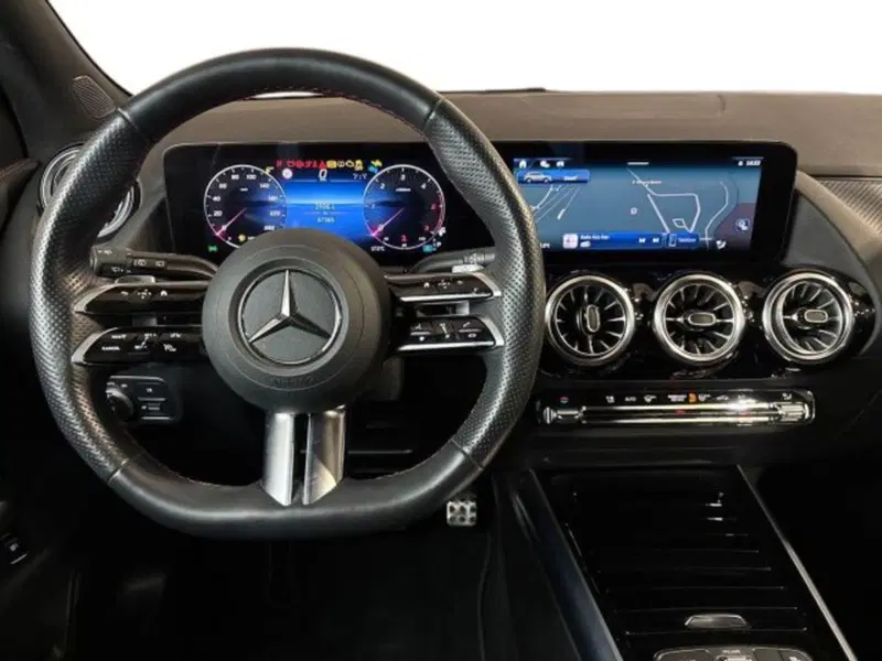 Mercedes-Benz GLA SUV usata a Bologna (11)