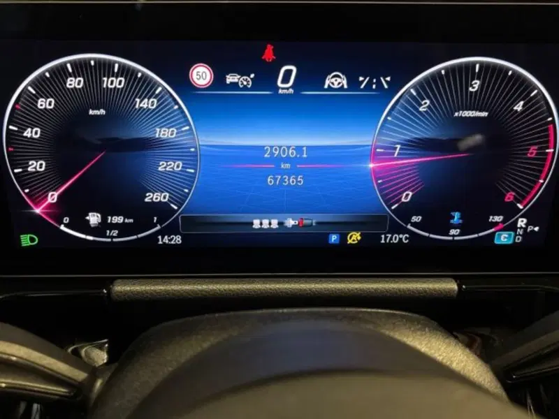 Mercedes-Benz GLA SUV usata a Bologna (13)