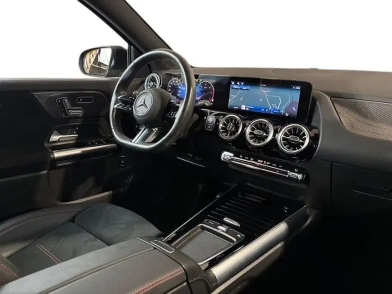 Mercedes-Benz GLA SUV usata a Bologna (15)