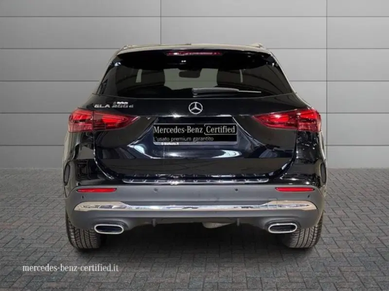 Mercedes-Benz GLA SUV usata a Bologna (4)