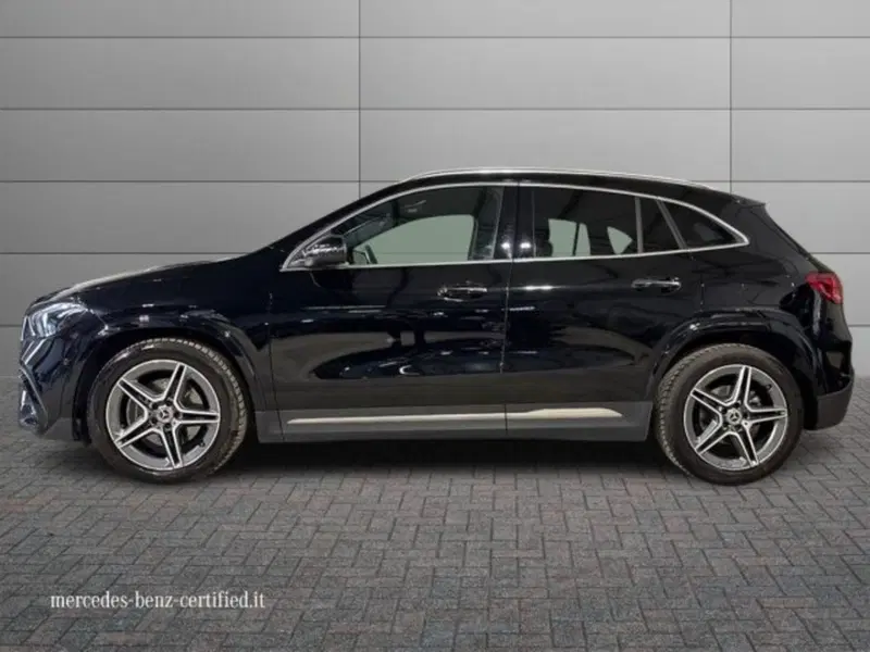 Mercedes-Benz GLA SUV usata a Bologna (6)