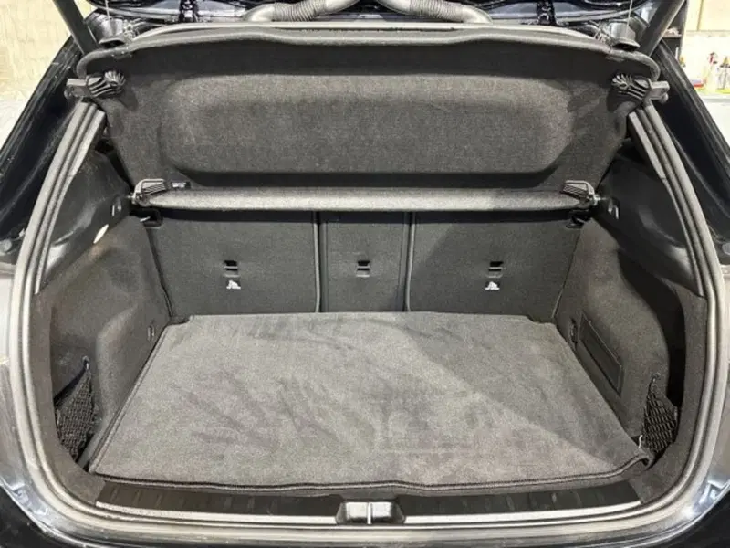 Mercedes-Benz GLA SUV usata a Bologna (8)