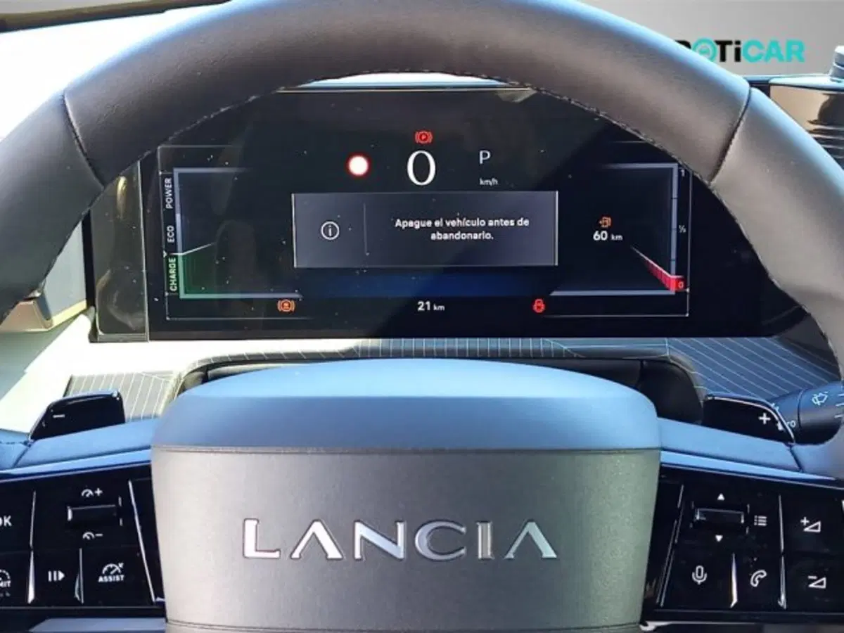 Lancia Ypsilon nuova a Frosinone (10)