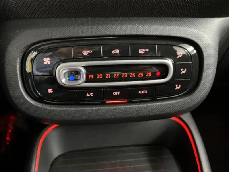 smart Fortwo Cabrio usata a Verona (13)