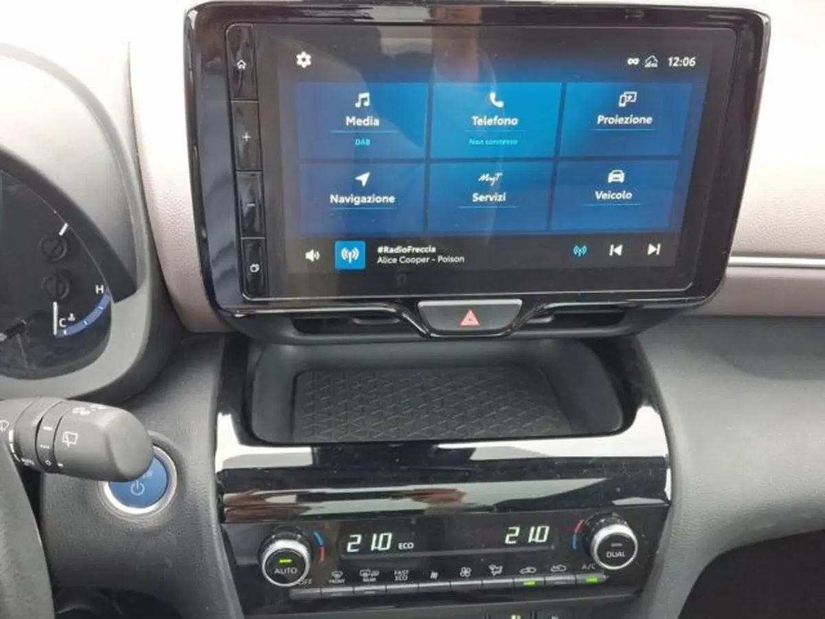 Toyota Yaris Cross usata a Roma (12)