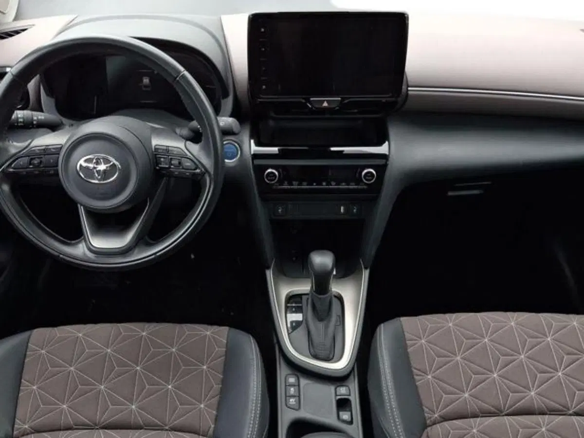 Toyota Yaris Cross usata a Roma (17)