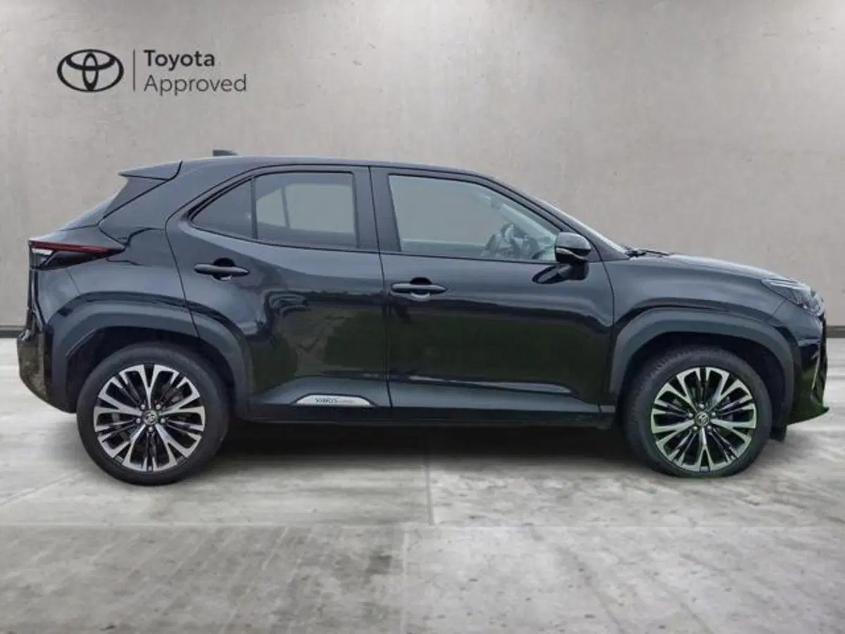 Toyota Yaris Cross usata a Roma (4)
