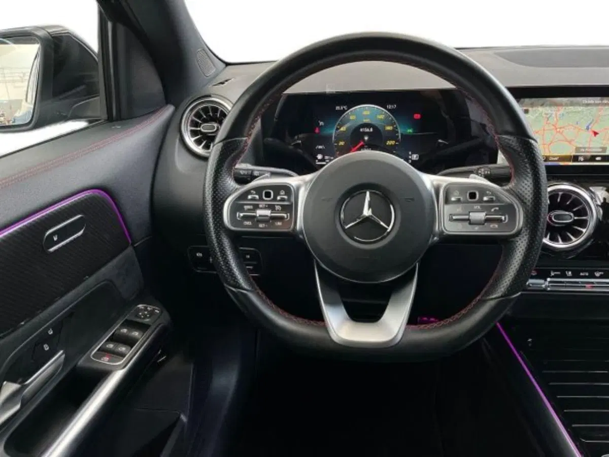 Mercedes-Benz GLA SUV usata a Verona (11)