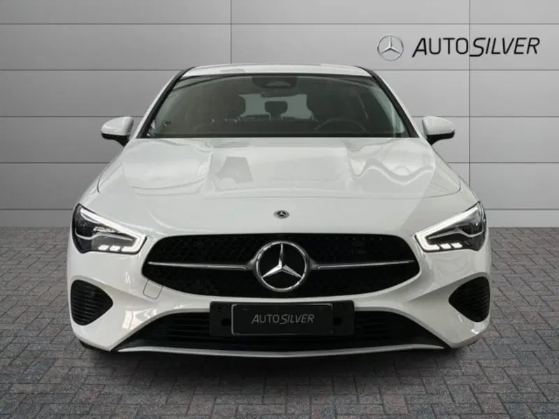 Mercedes-Benz CLA Shooting Brake usata a Verona (3)