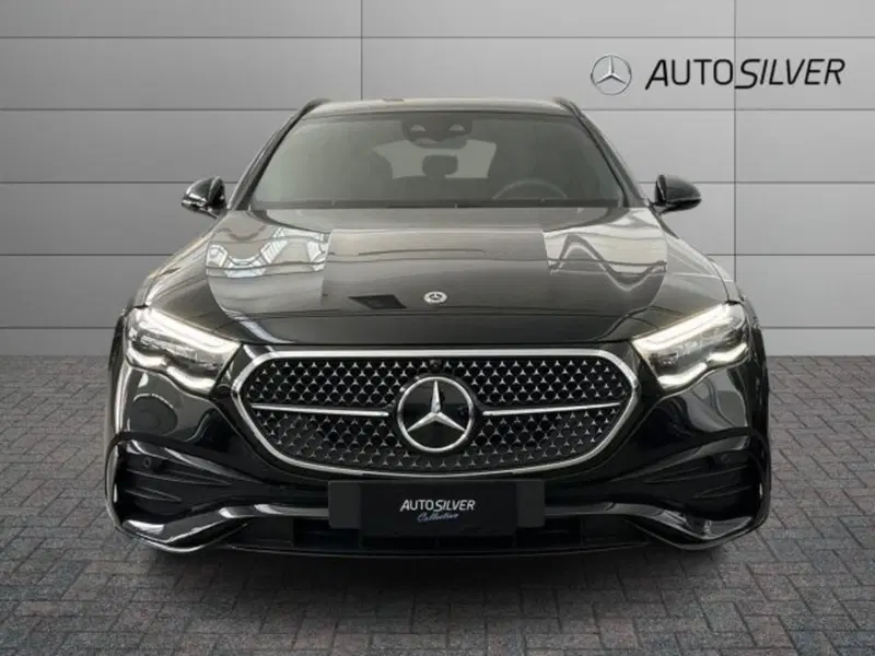 Mercedes-Benz Classe E Station Wagon nuova a Verona (3)