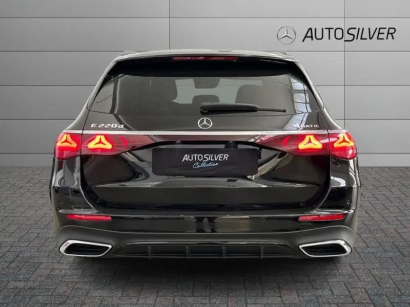 Mercedes-Benz Classe E Station Wagon nuova a Verona (4)