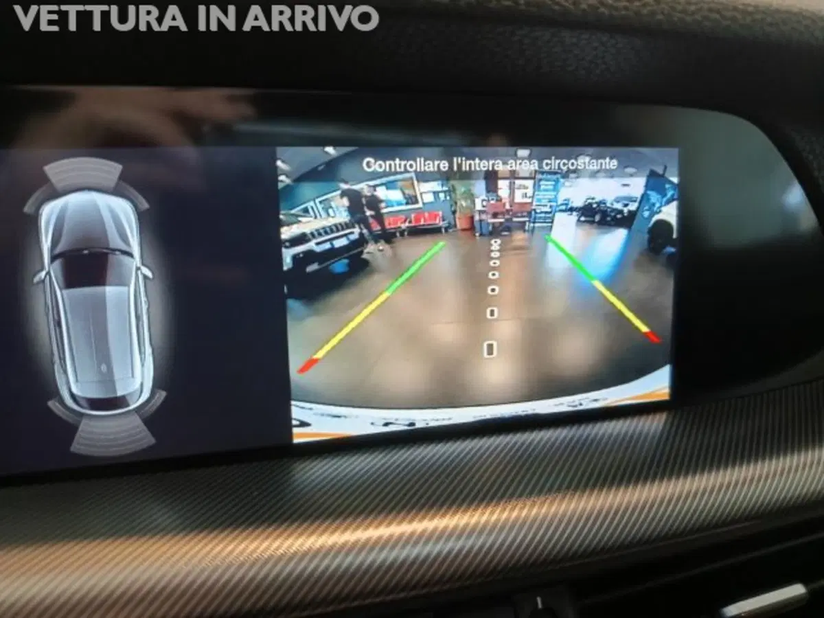 Alfa Romeo Stelvio usata a Modena (8)