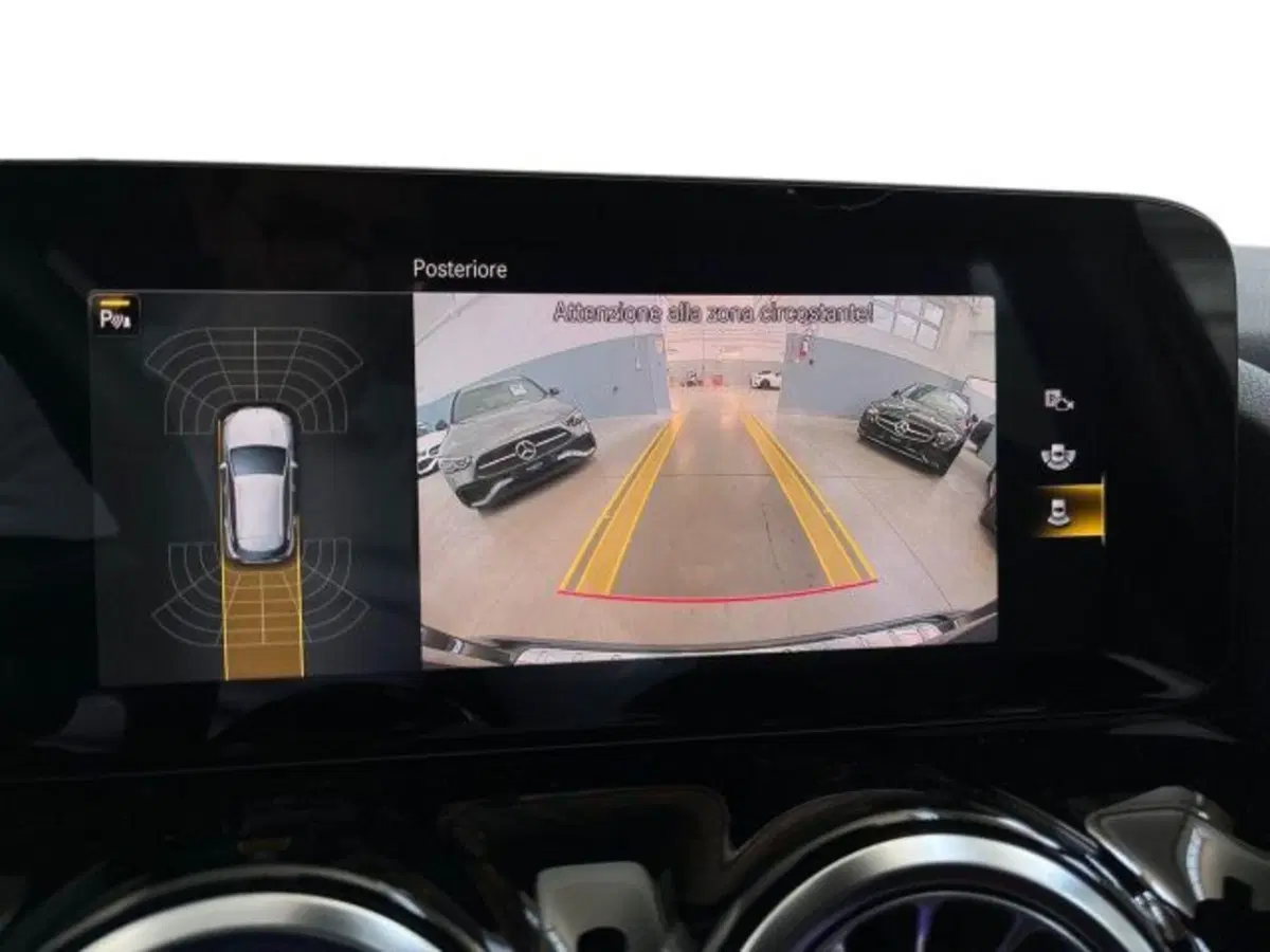 Mercedes-Benz GLA SUV usata a Verona (12)