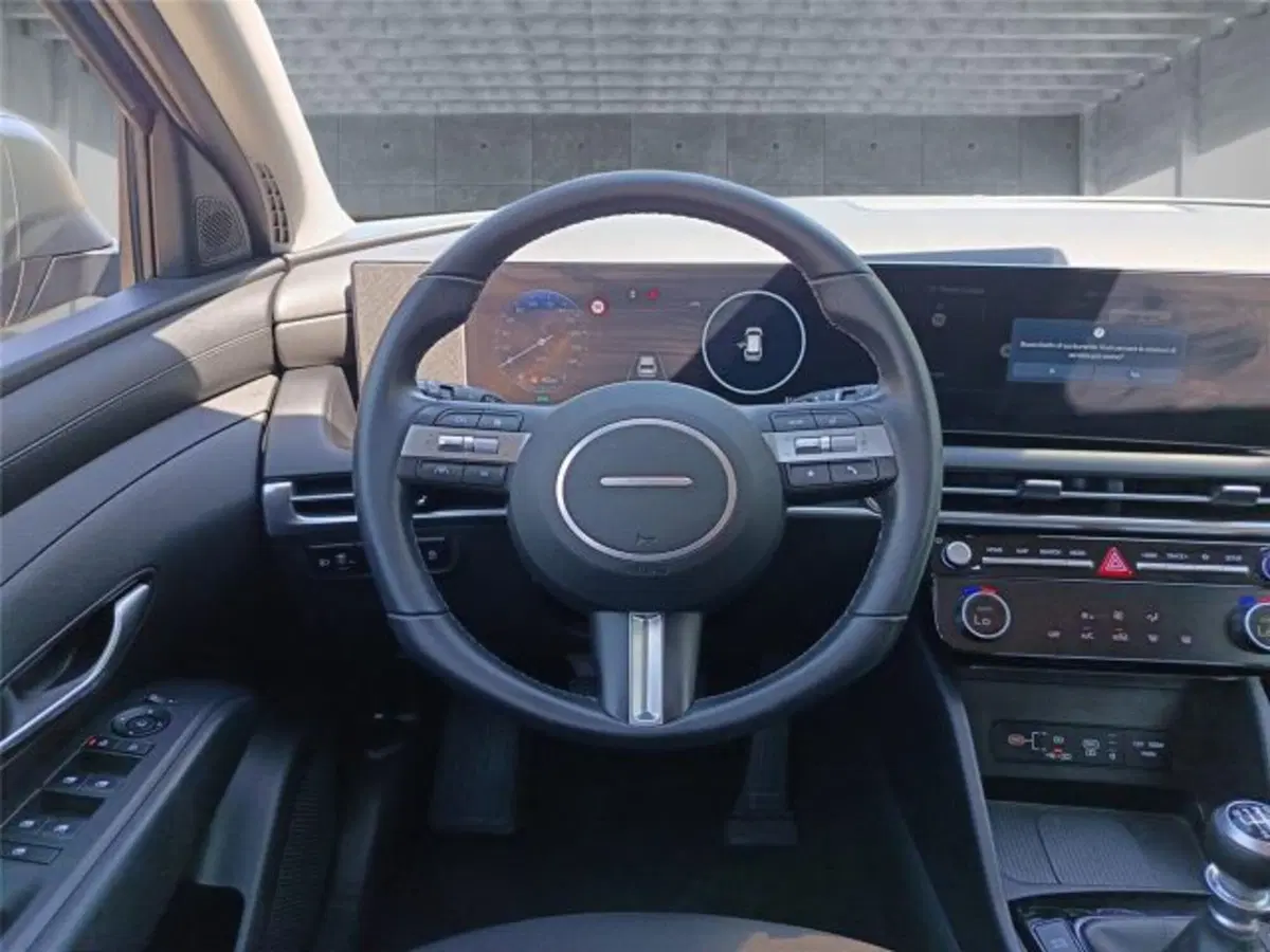 Hyundai Tucson usata a Bari (14)