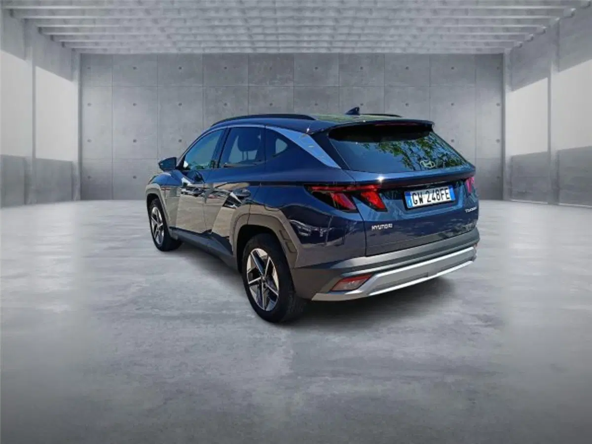 Hyundai Tucson usata a Bari (4)