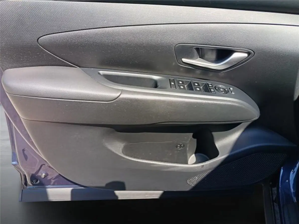 Hyundai Tucson usata a Bari (9)
