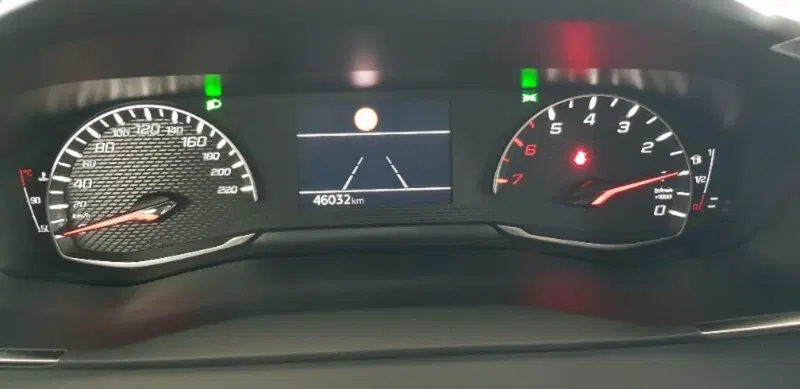 Peugeot 208 usata a Pordenone (13)