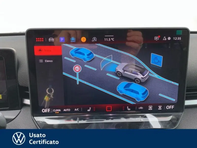 Volkswagen T-Roc nuova a Vicenza (13)