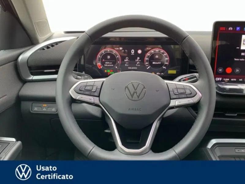 Volkswagen T-Roc nuova a Vicenza (8)