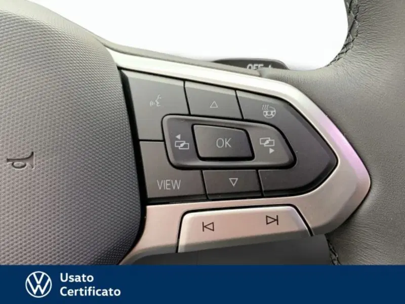 Volkswagen T-Roc nuova a Vicenza (9)