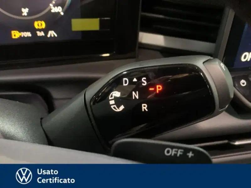 Volkswagen T-Roc usata a Vicenza (11)