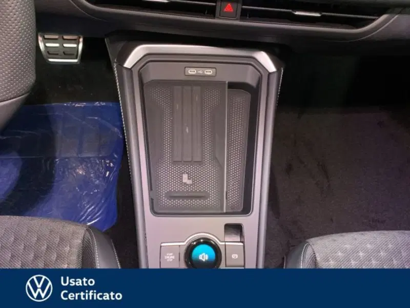 Volkswagen T-Roc usata a Vicenza (18)