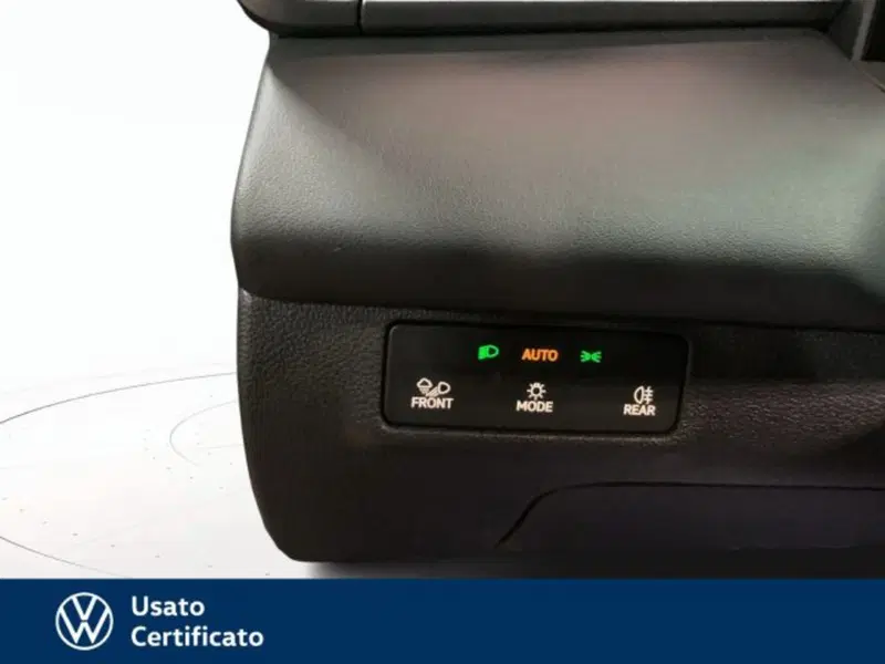 Volkswagen T-Roc usata a Vicenza (19)